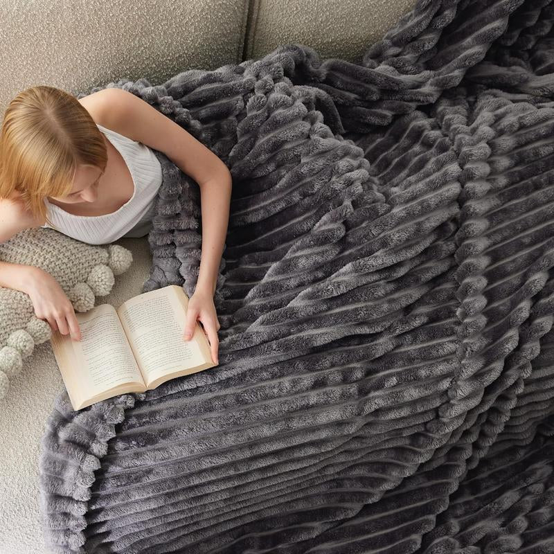 【Labor Day'S Deal】Bedsure Gentlesoft Cozy Blanket-Patio Furniture Decor,Ultra-Soft,Classic Stripe Pattern, Ideal for Bed,Couch, Travel,Camping, All Seasons,Home Bedroom Decor Plush Outdoorfun,Lightweight Comforter,Cute Small Throws for Girls,